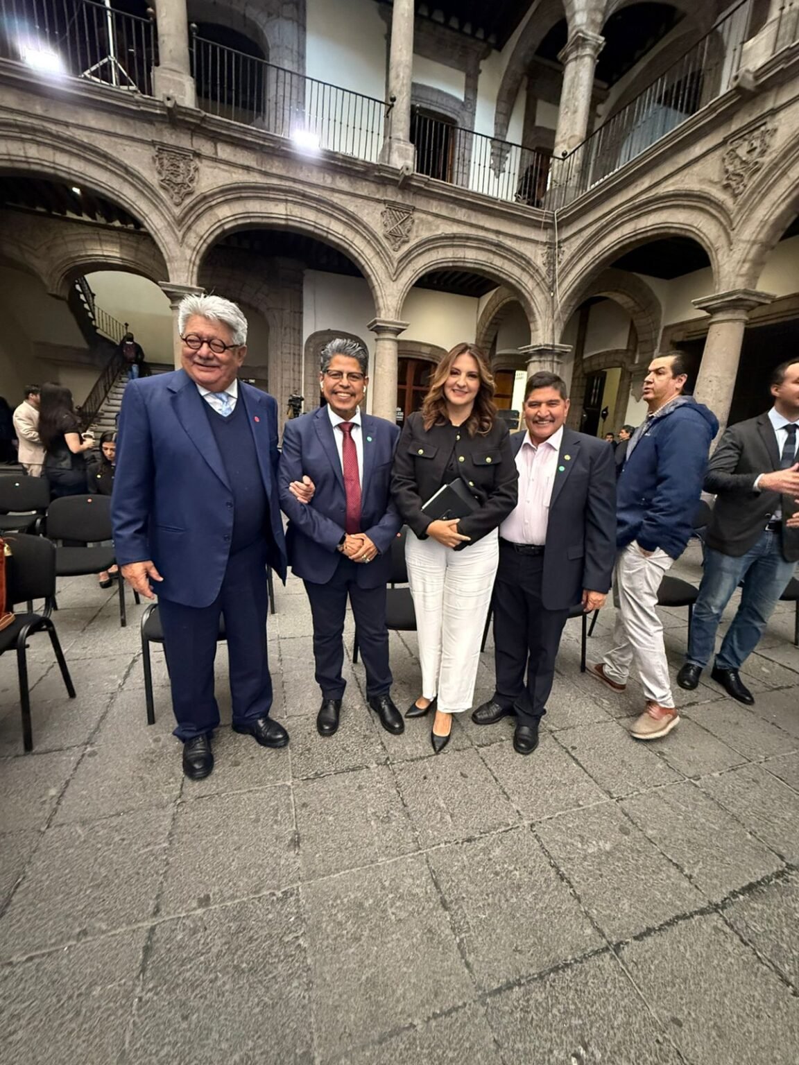 Destacada participación de nuestro lider Victor Manuel Mendoza Pantoja ...
